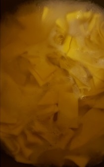 noodles boiling